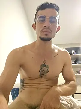 whitebull97's cam snapshot