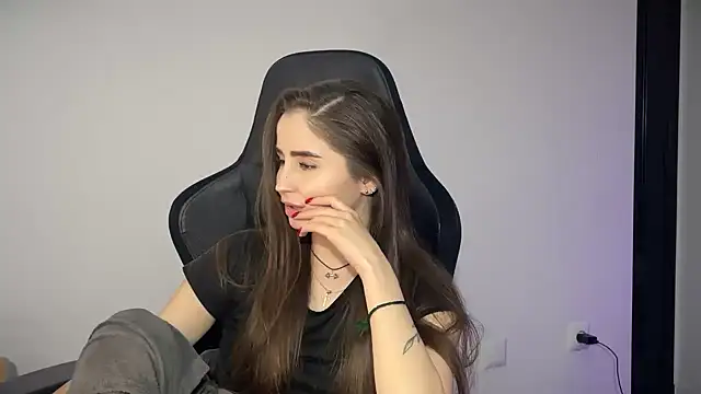 -KroshkaEnot-'s cam snapshot