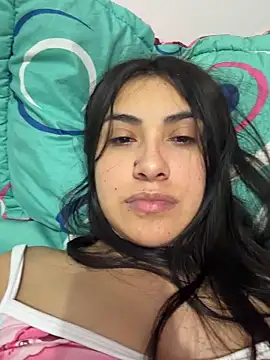 miel_latina's cam snapshot