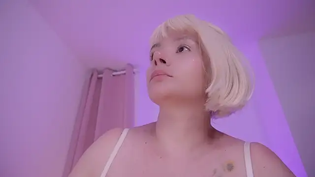 bella_adams_ live sex cam