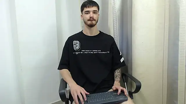 Aleex_Miller live sex cam