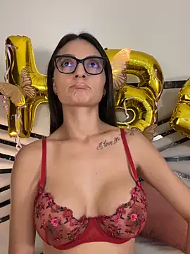 MiaKane99's cam snapshot