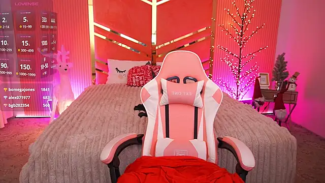 Miki_Kivi live sex cam