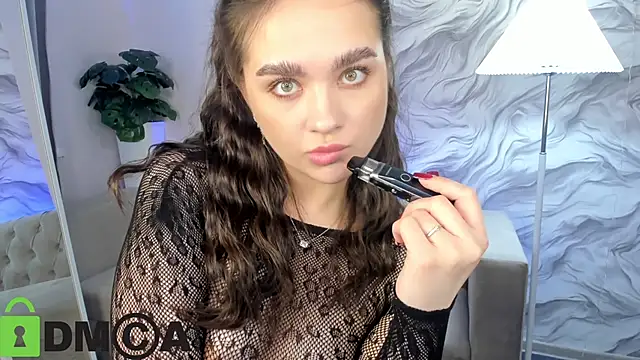 Mary_Blooom's cam snapshot