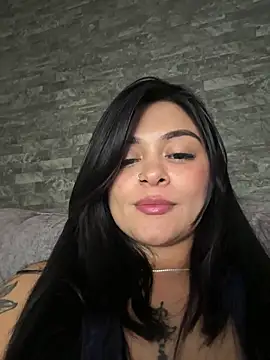 Saray_charmante's cam snapshot