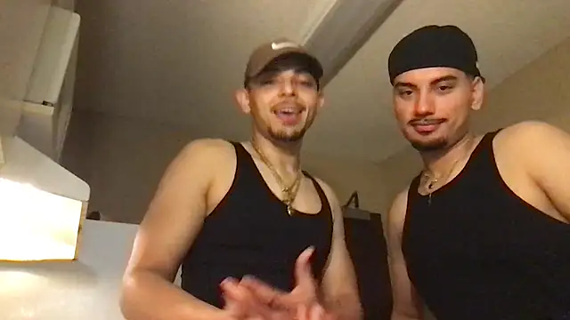 DominikBae10 live sex cam