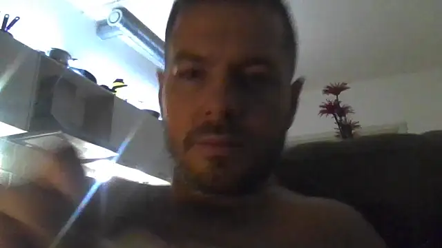 cheekycherryx's cam snapshot