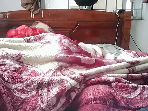 nhi_miranda's cam snapshot