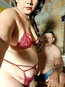 lady_and_charly's cam snapshot