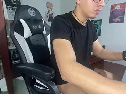 oppaboy's cam snapshot