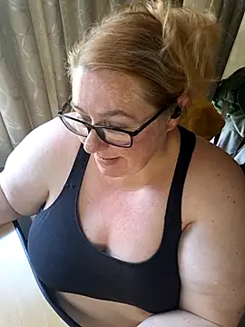 Iceprincess2bad4u live sex cam