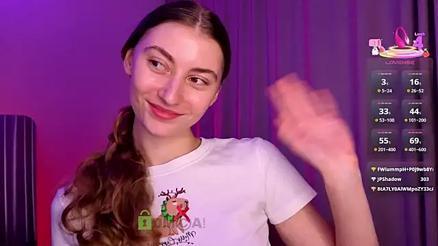 lady_curls's cam snapshot