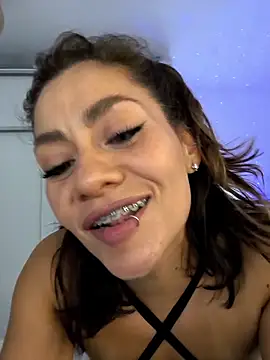 SamyJones9's cam snapshot