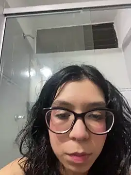 Valen-Foxx1's cam snapshot