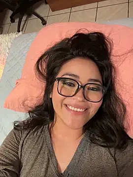 MyHoneyFrida's cam snapshot