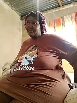 STUFUZASABO's cam snapshot