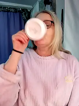 irinamaux live sex cam