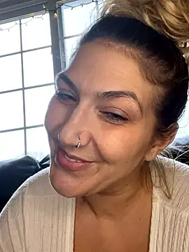 LittleMissEeve live sex cam