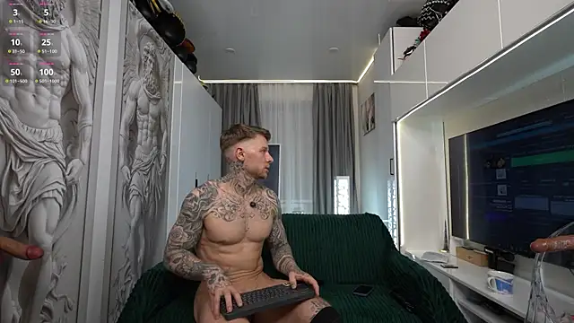NickHOWLEN live sex cam