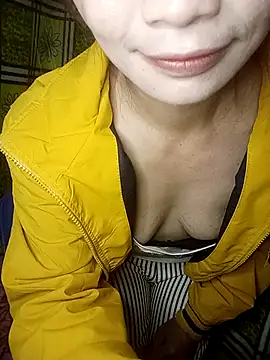 -Mymayya-'s cam snapshot