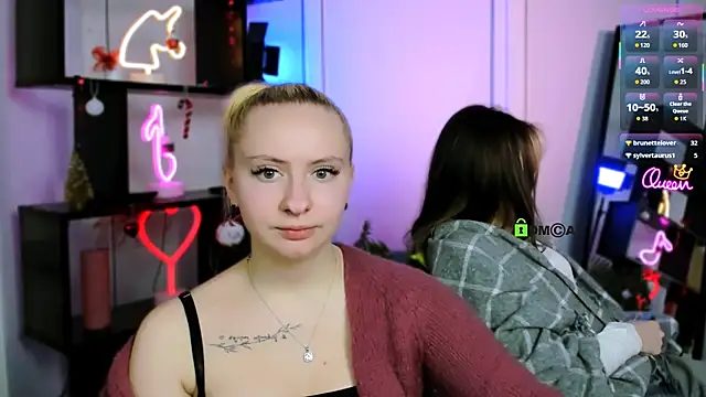 mila_glow1's cam snapshot