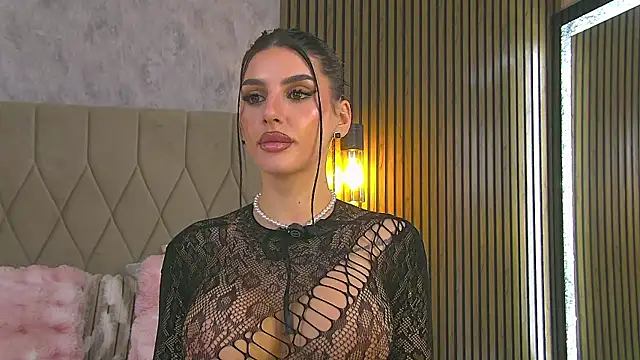 AmyBlair's cam snapshot