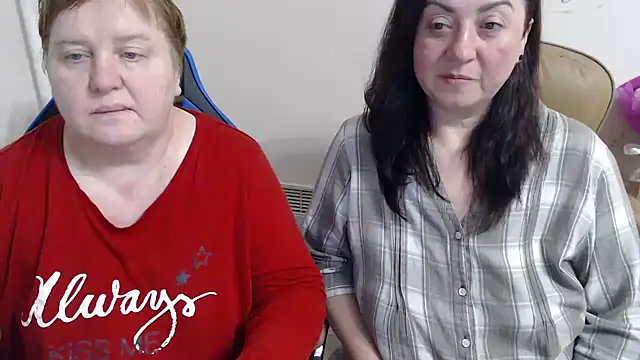 Bertie_Adeline's cam snapshot