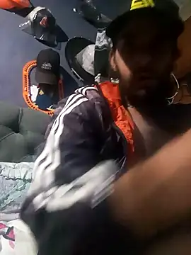 hairy_mannn live sex cam