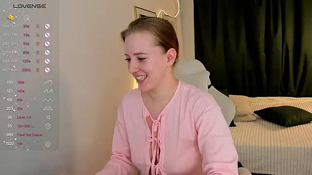 AnnaGrees's cam snapshot