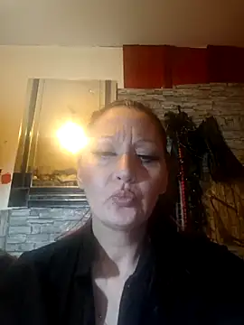 dominatrixredsonyja's cam snapshot