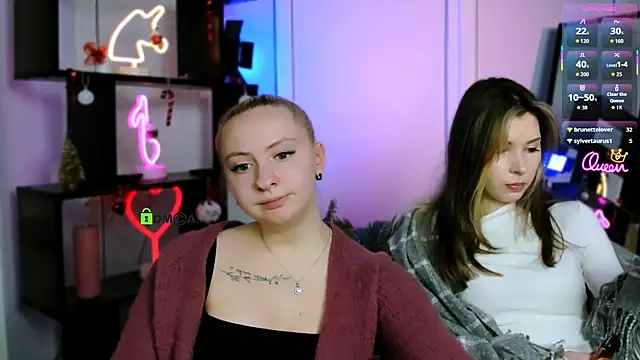 mila_glow1's cam snapshot