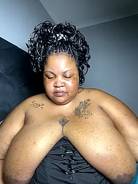 MissLola27's cam snapshot