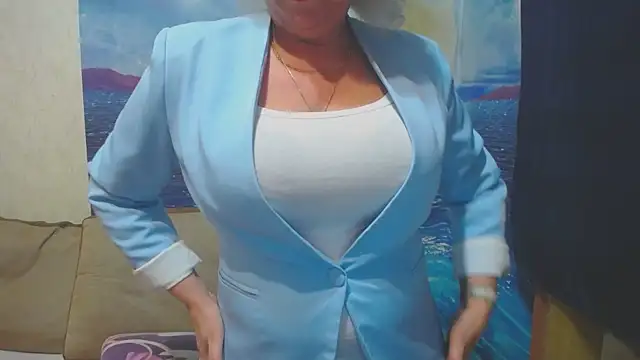 VicunaCool live sex cam