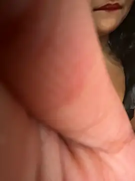 LuscousPussy live sex cam