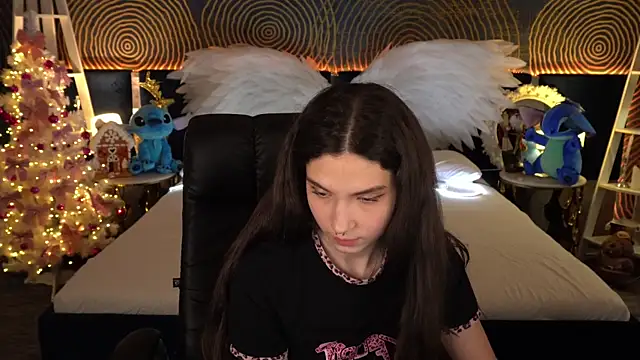 BabyFlowerr's cam snapshot