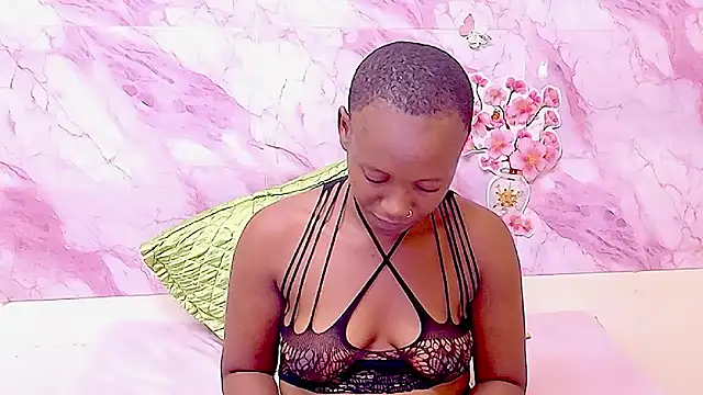 EbonyOlive69 live sex cam