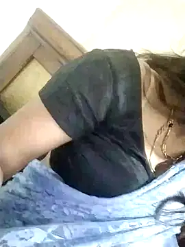 vanitelugu22's cam snapshot