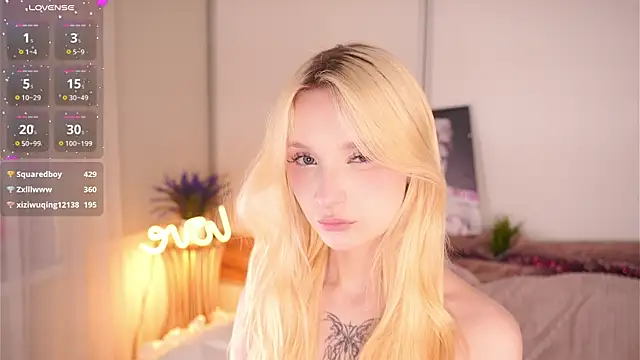 Naughty__Couplles live sex cam