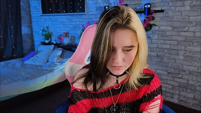 RubyMyst live sex cam