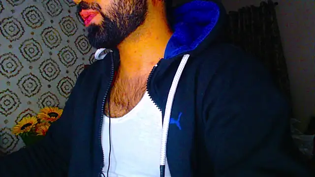 cutebeardi's cam snapshot