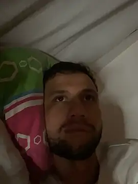 Michaell_Spinelly's cam snapshot