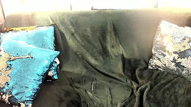 HARRY_RAMIREZ's cam snapshot