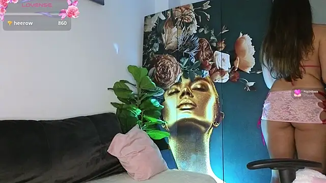 ReyaSophia live sex cam