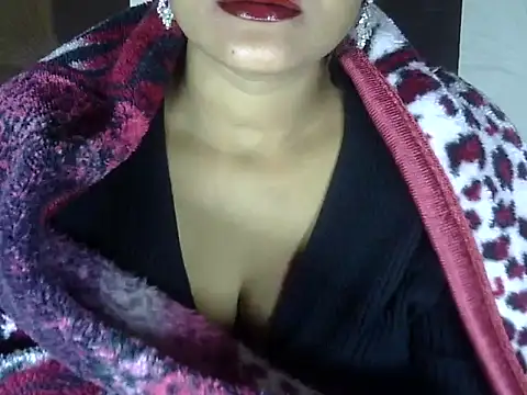 hotee_bhabi live sex cam