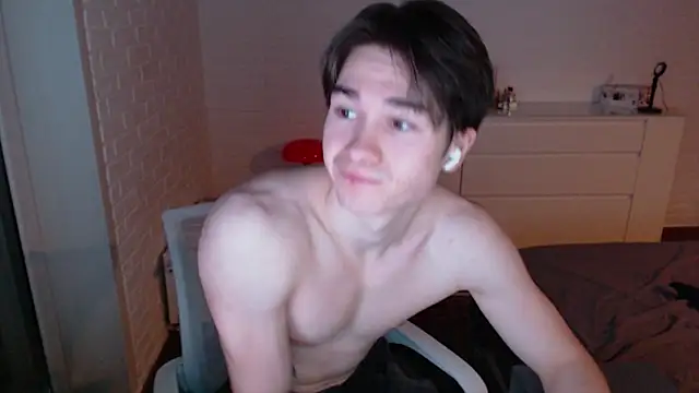 MarkusDean live sex cam