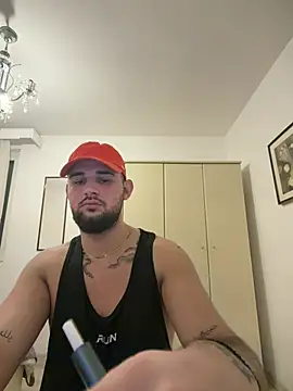 LunaFoxTip live sex cam