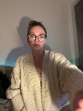 FemDom_RubyKnightXXO live sex cam