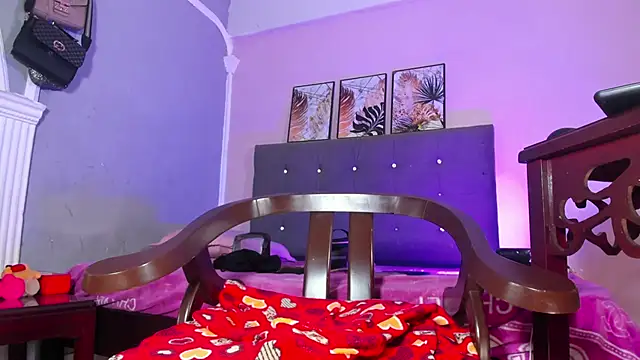 sexy-luna-star-ts live sex cam