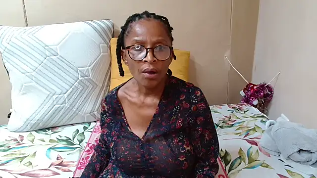 SugarPoppy24xxx's cam snapshot