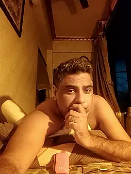 hardnhornybull's cam snapshot